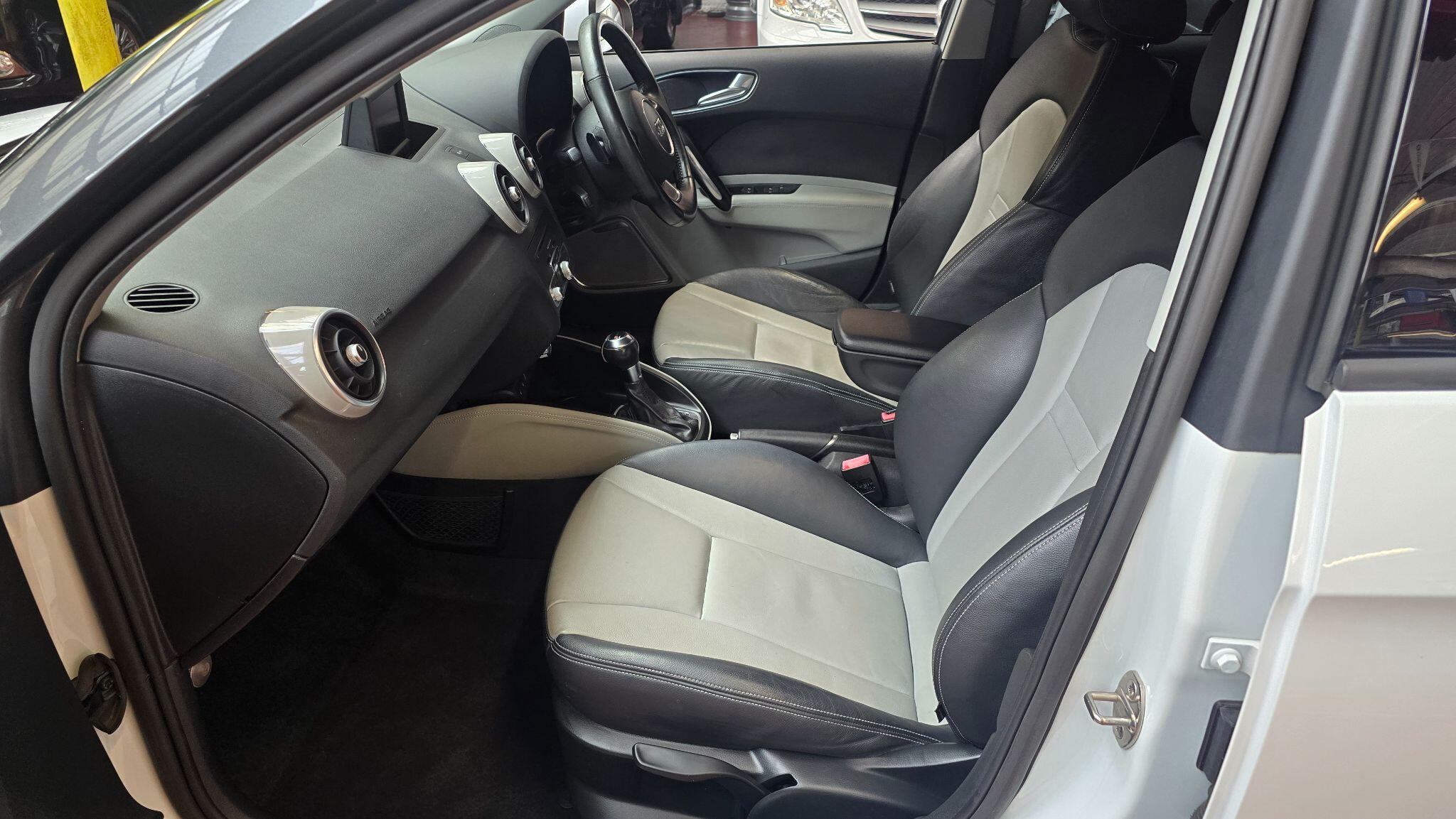 Audi A1 view 13