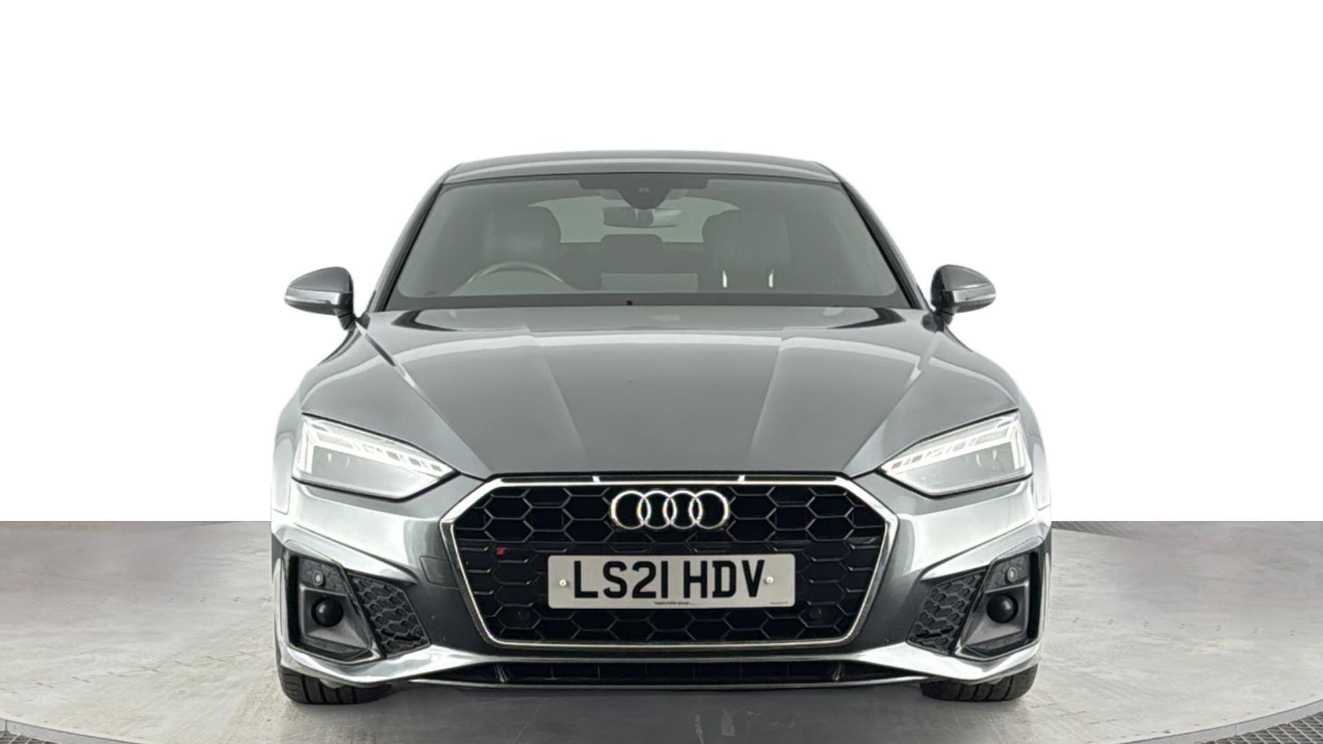 Audi A5 view 8