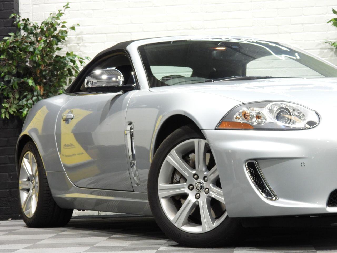 Jaguar XK view 8