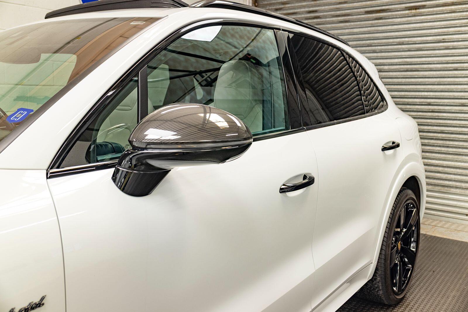 Porsche Cayenne view 97