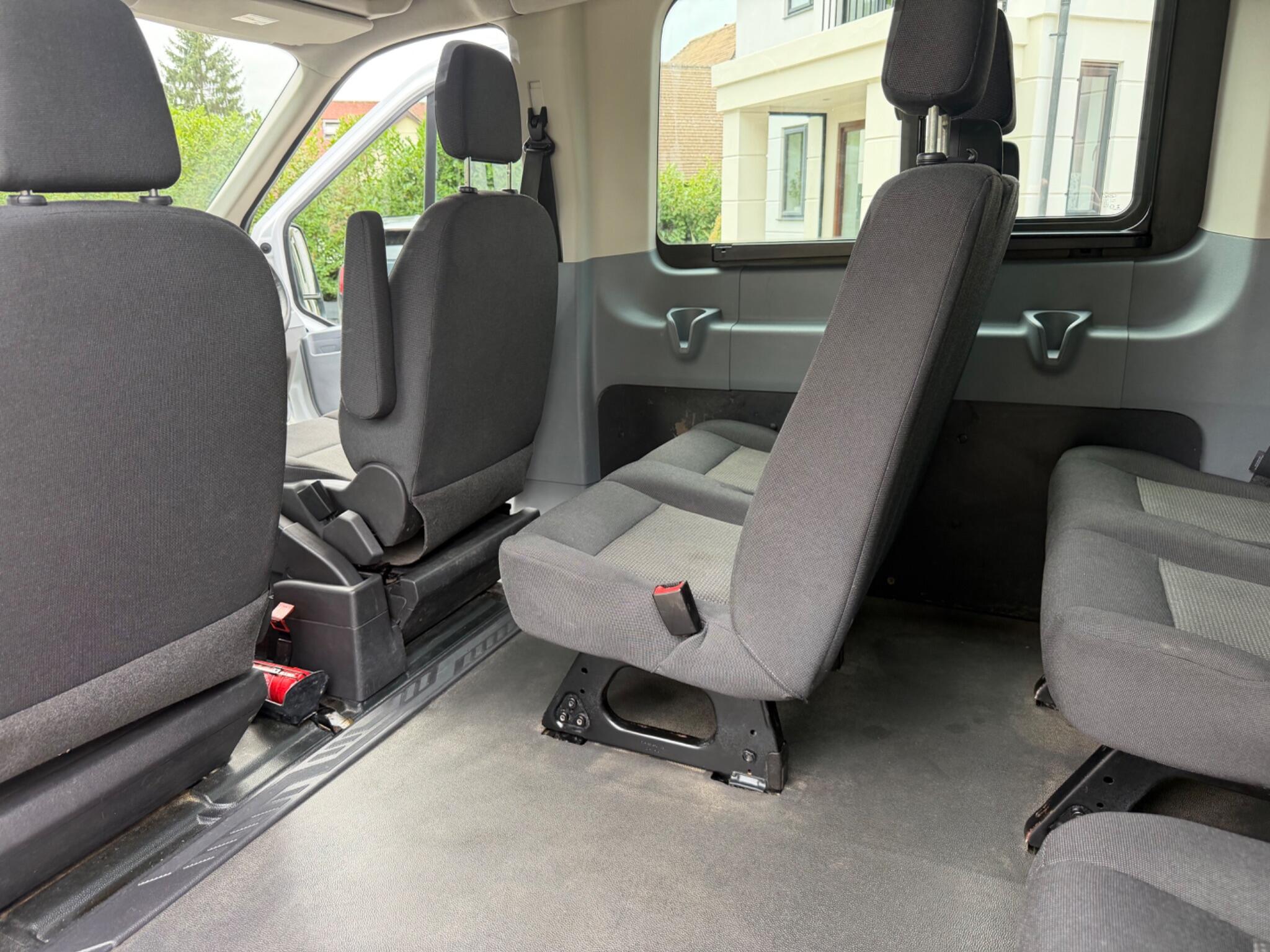 Ford Transit view 34