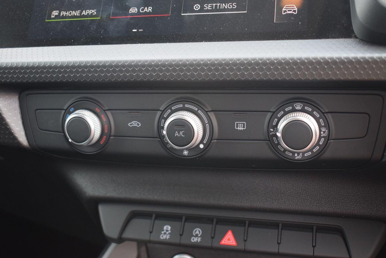 Audi A1 view 24