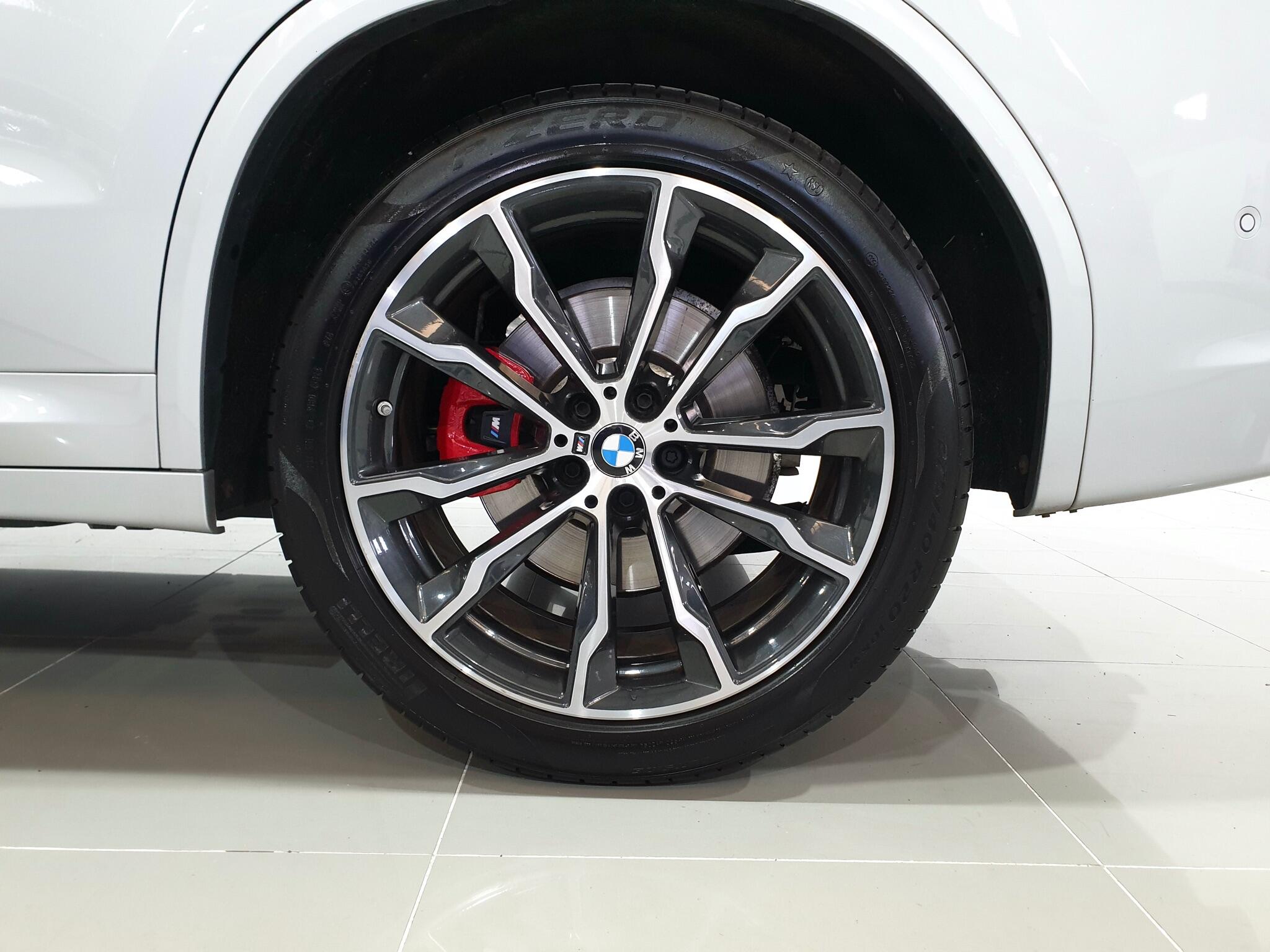 BMW X3 view 43