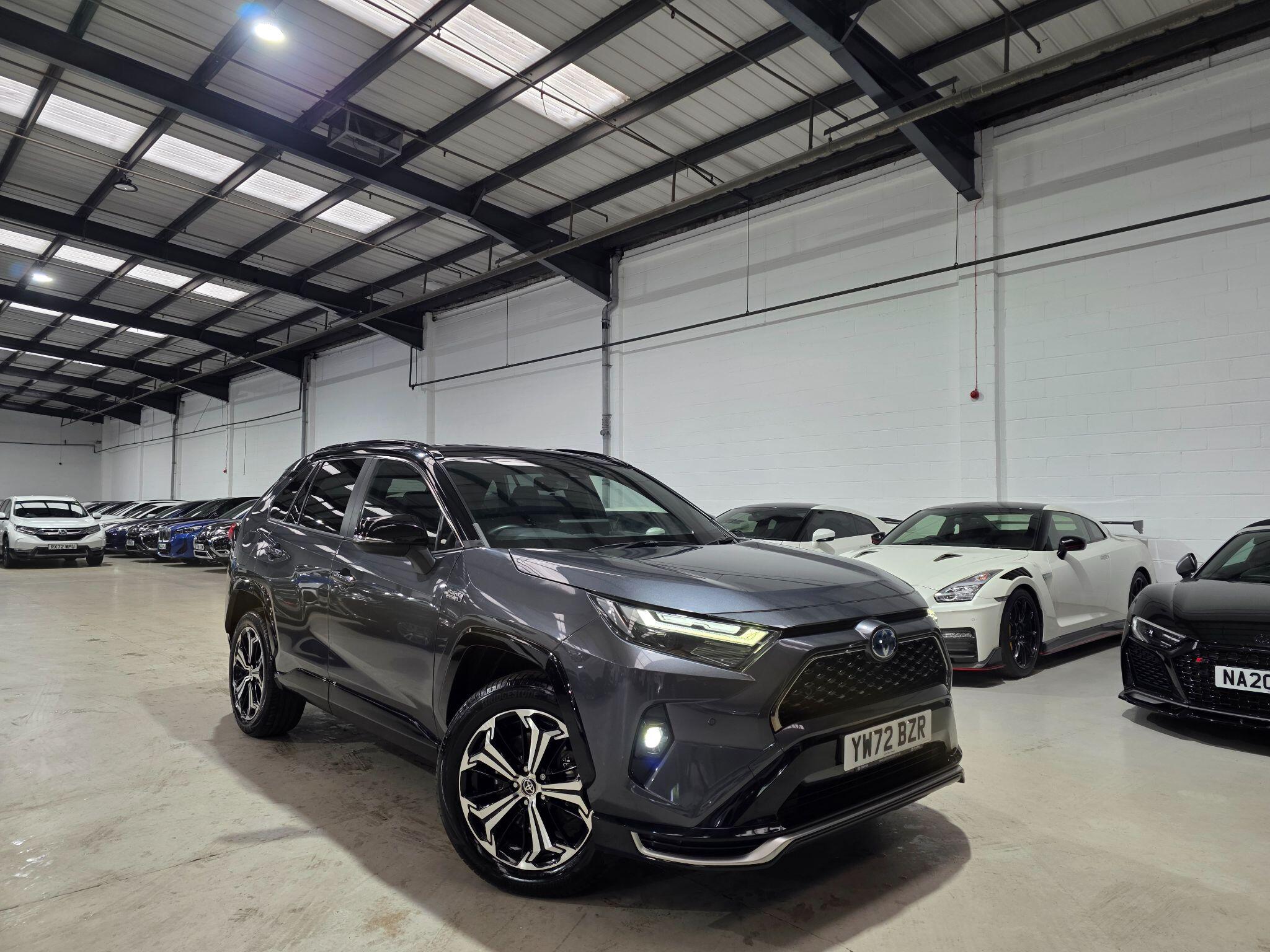 Toyota Rav4 view 3