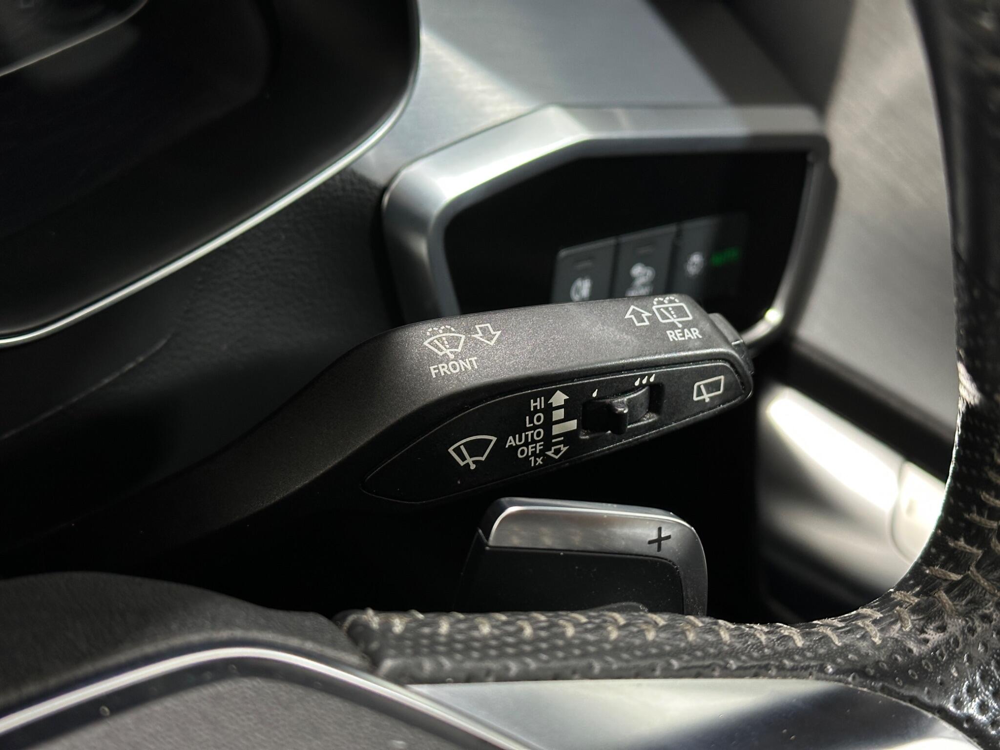 Audi A6 view 17