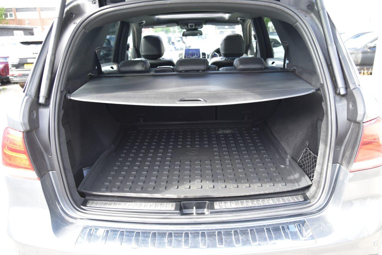 Mercedes-Benz Gle view 67