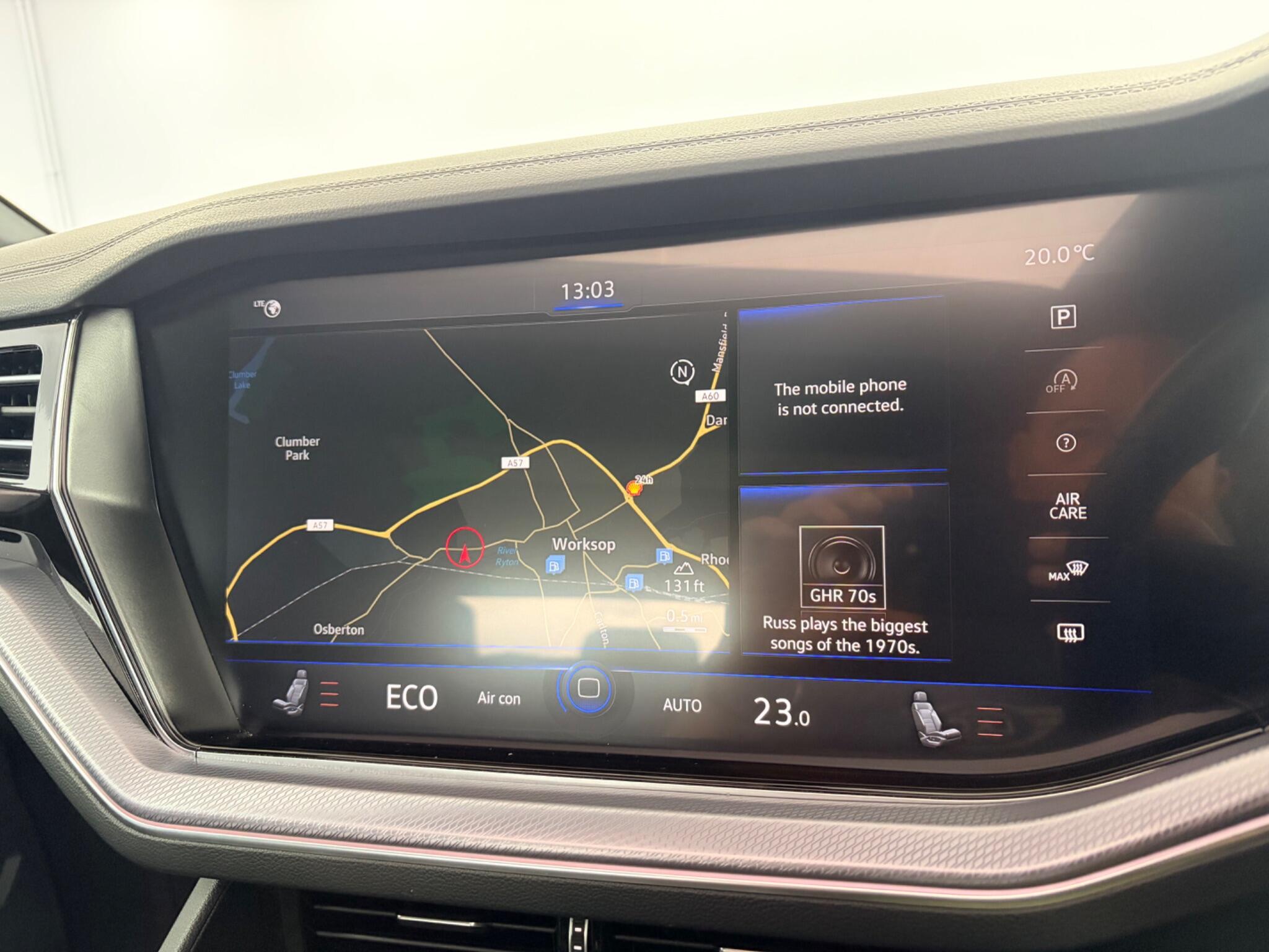 Volkswagen Touareg view 26