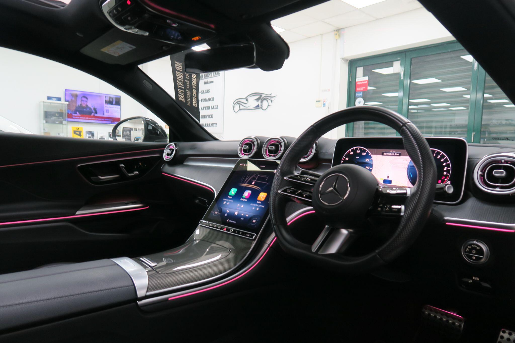 Mercedes-Benz Cle view 11