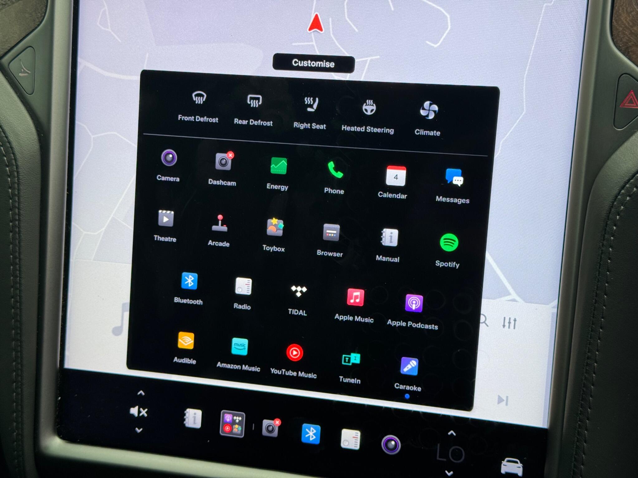 Tesla Model X view 36
