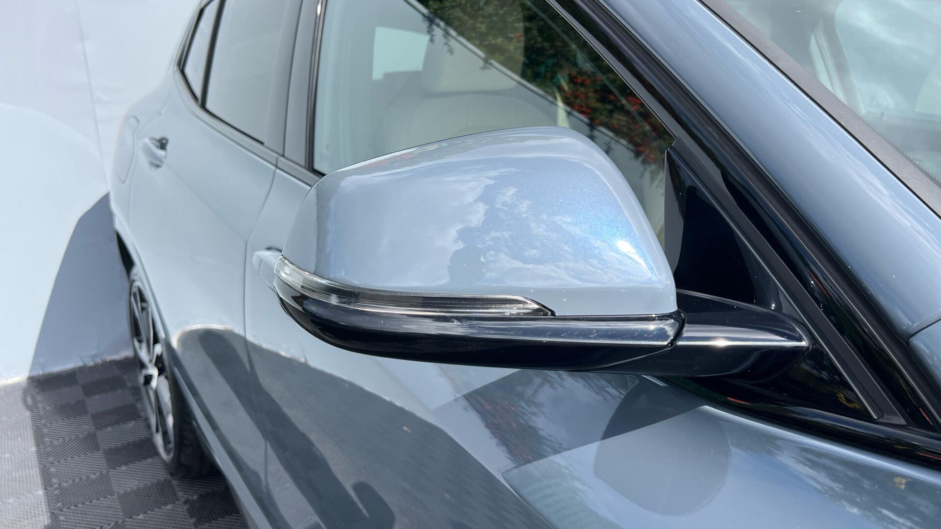 BMW X2 view 26