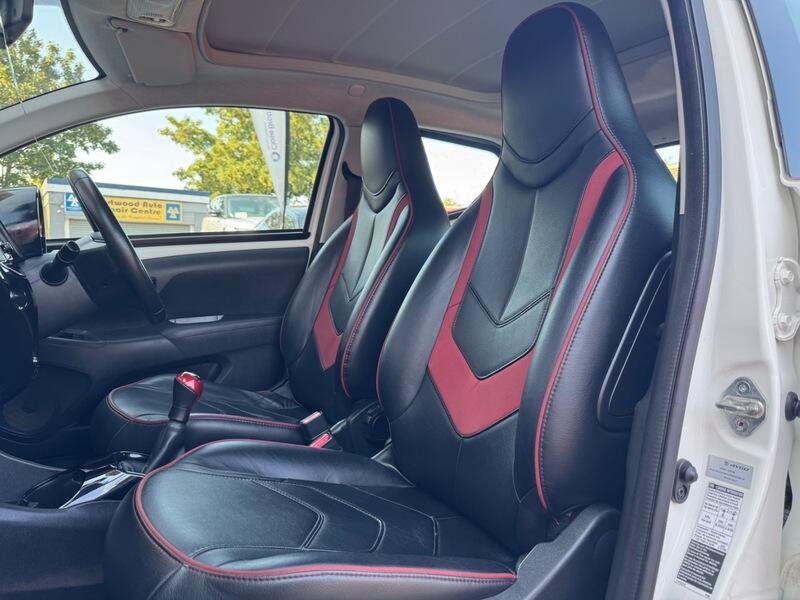 Toyota Aygo view 19