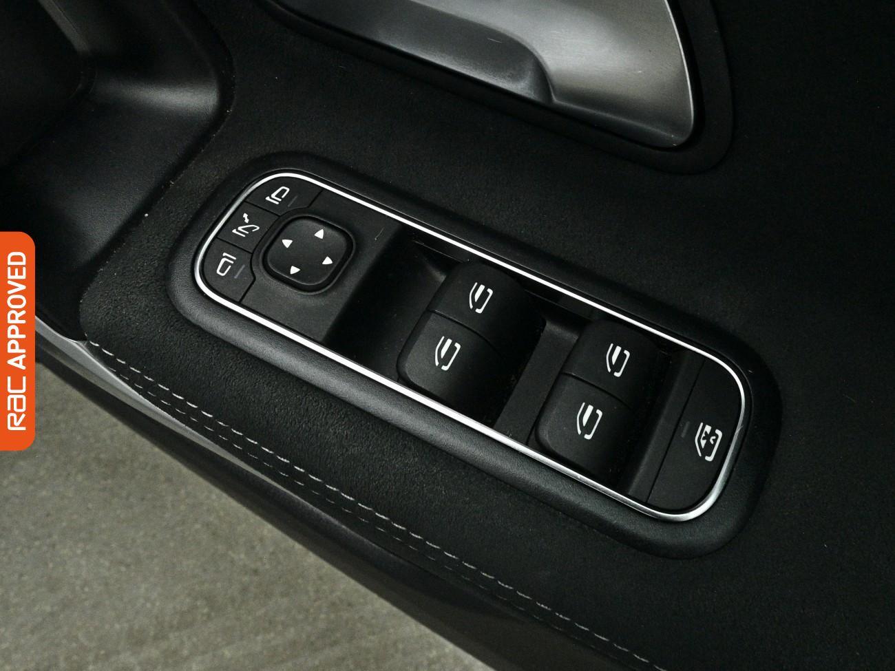 Mercedes-Benz A-Class view 23