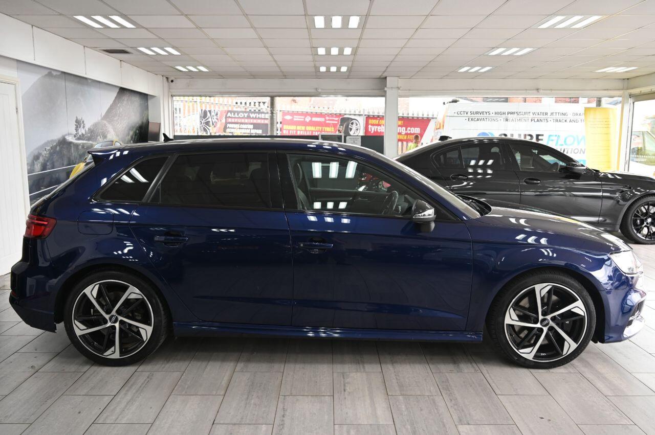 Audi S3 view 3