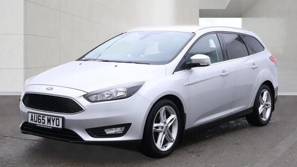 Ford Focus view 2