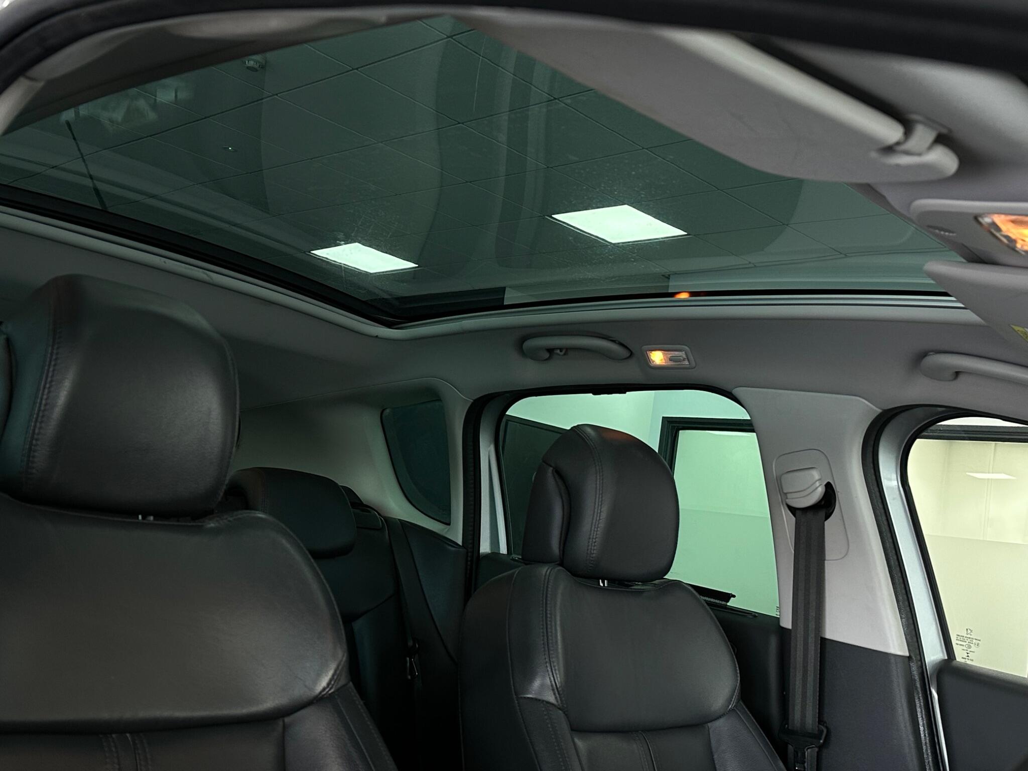 Peugeot 3008 view 19