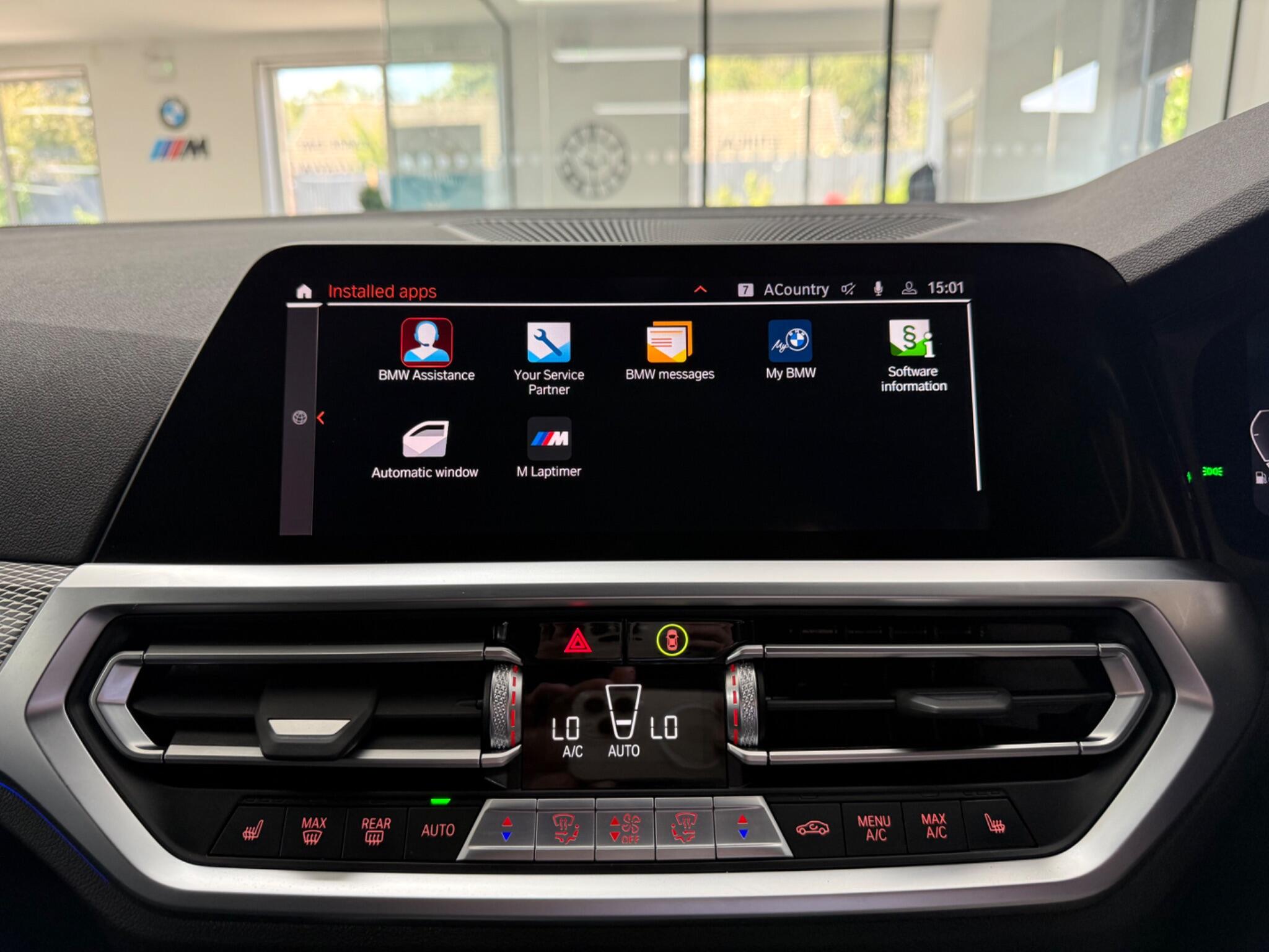 BMW 3 Series view 21