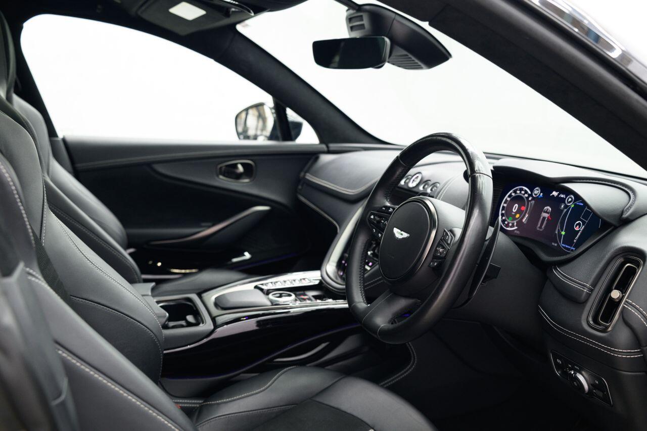 Aston Martin DBX view 16