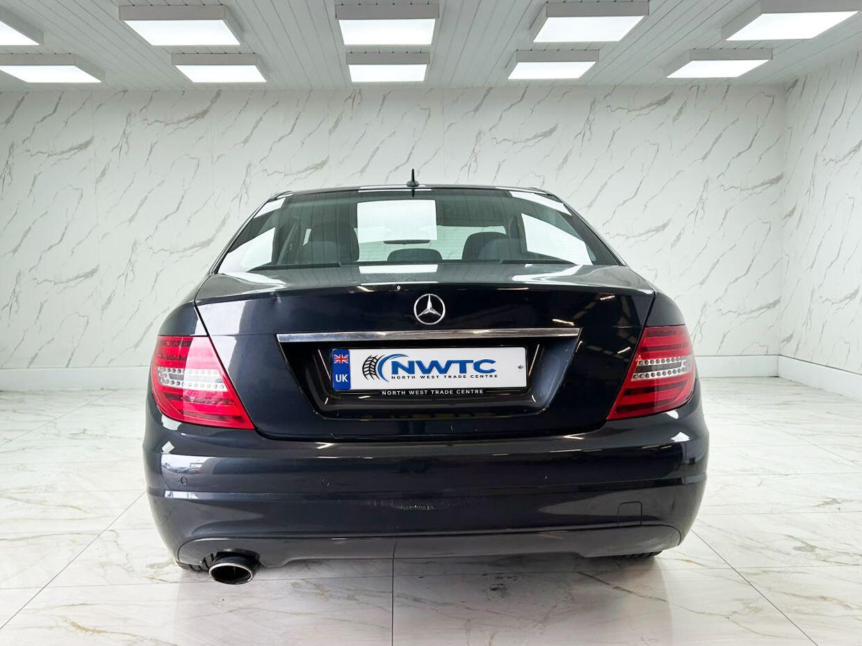 Mercedes-Benz C-Class view 10