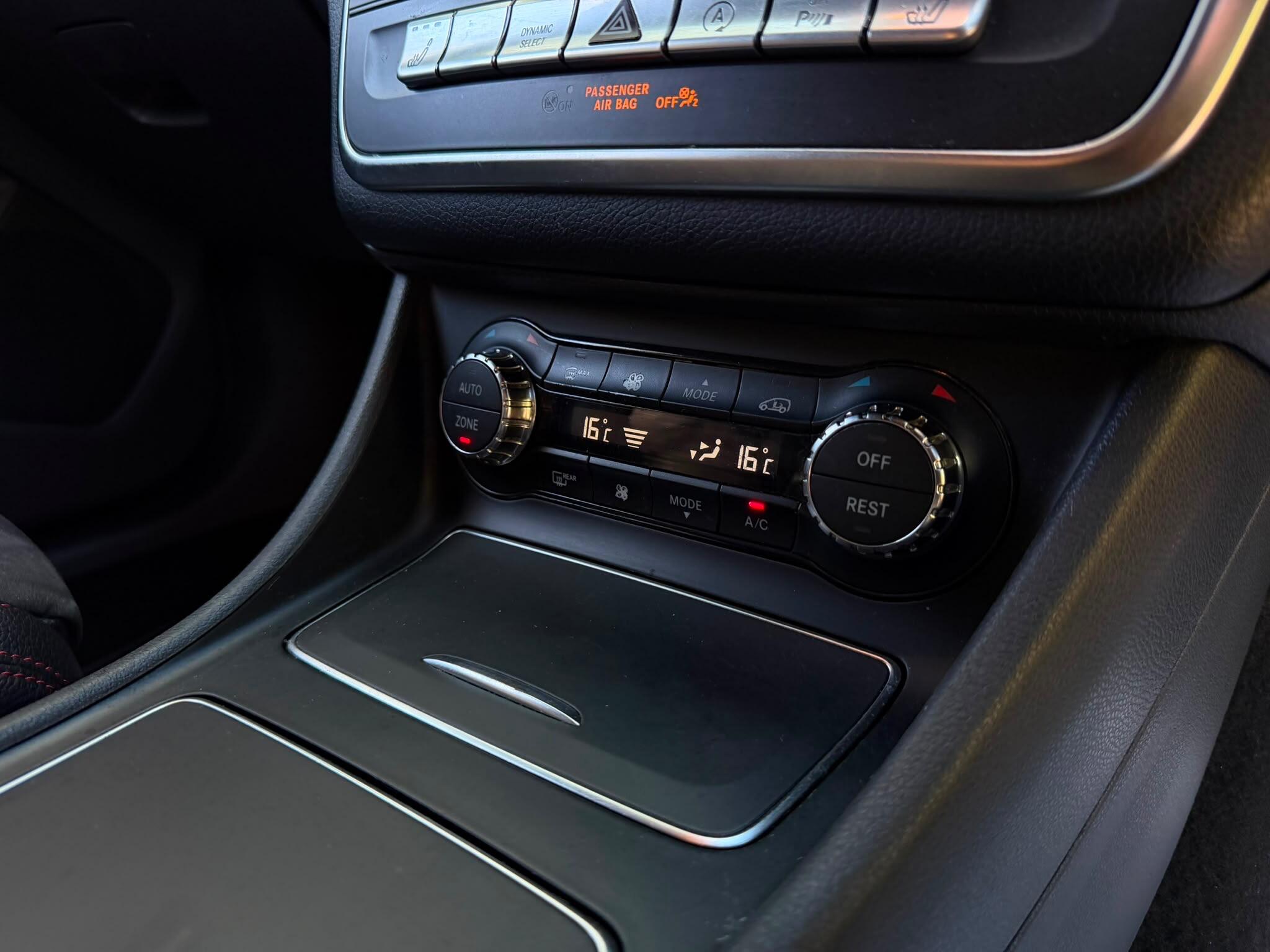 Mercedes-Benz CLA view 25