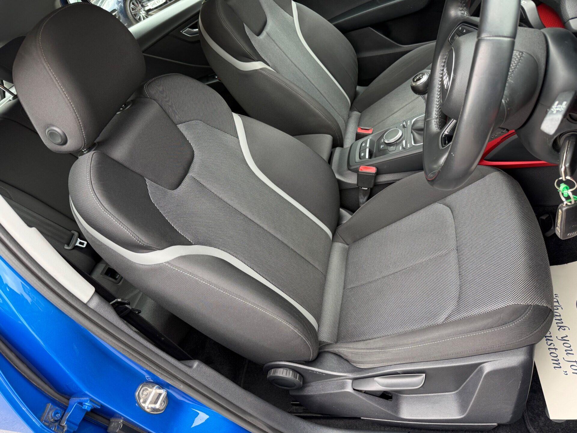 Audi Q2 view 29