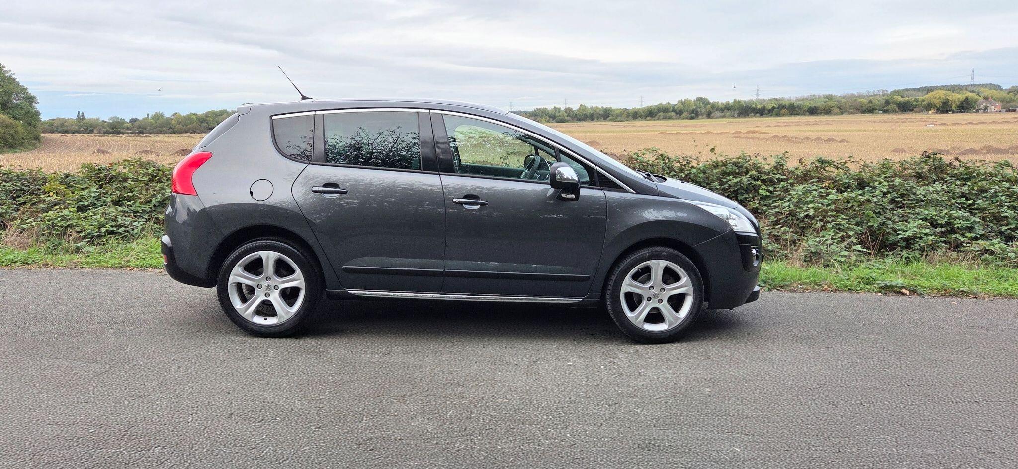 Peugeot 3008 view 4