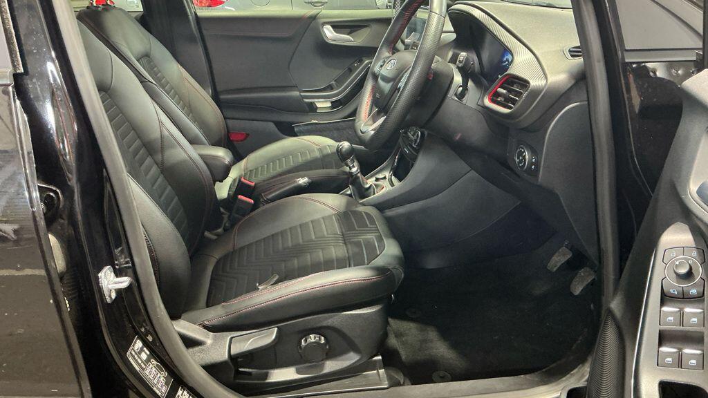 Ford Puma view 11