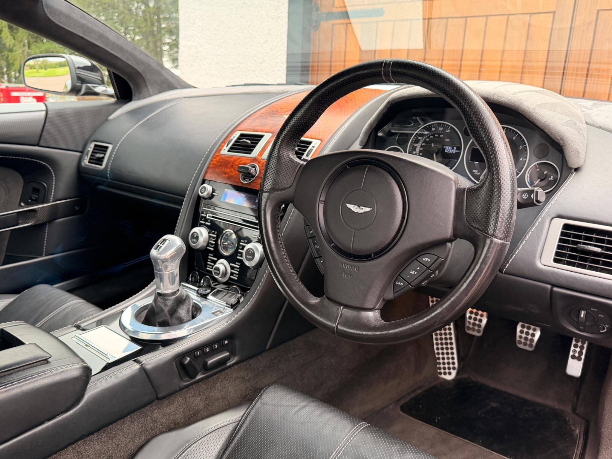 Aston Martin DBS view 13
