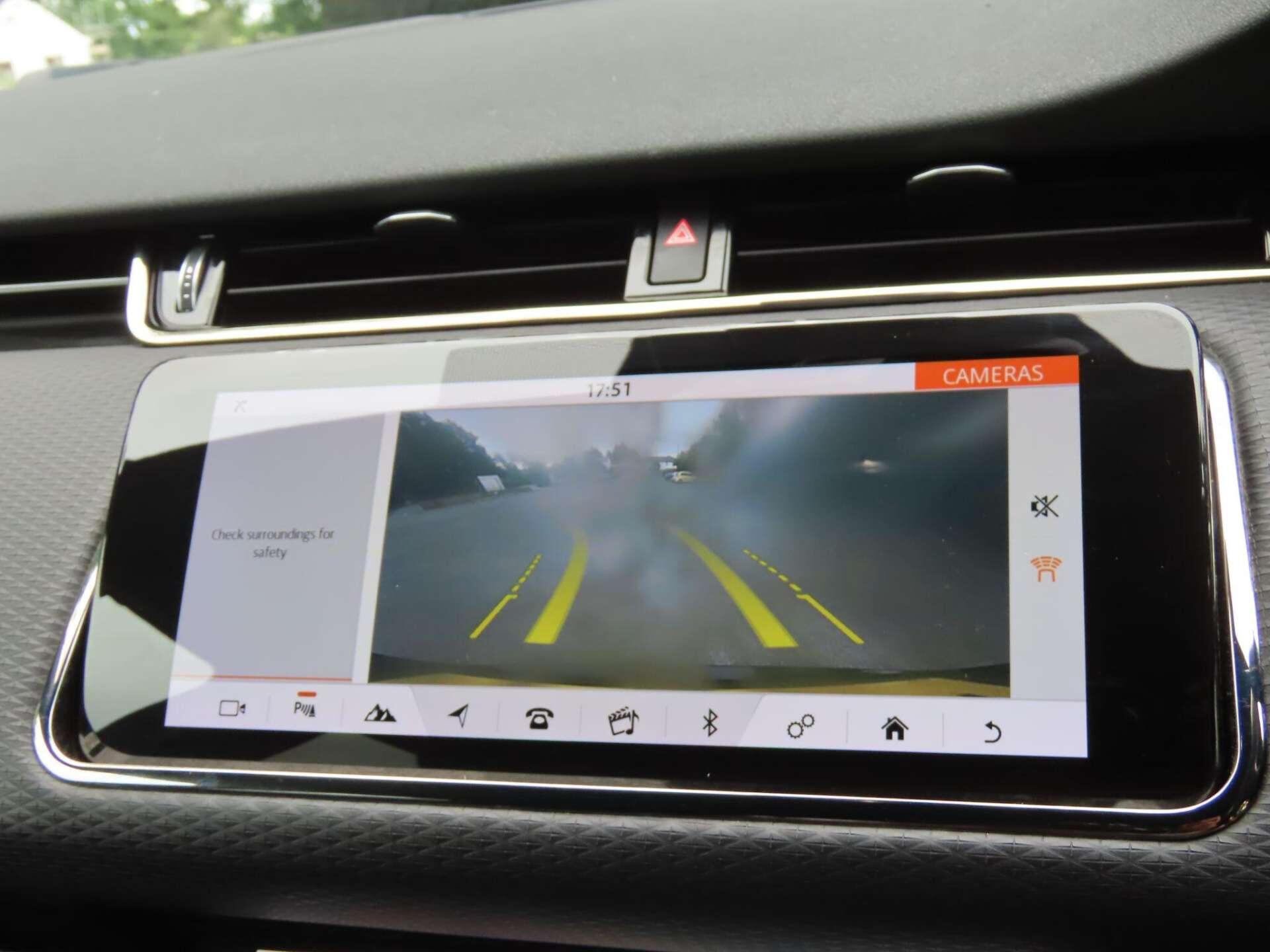 Land Rover Range Rover Evoque view 11