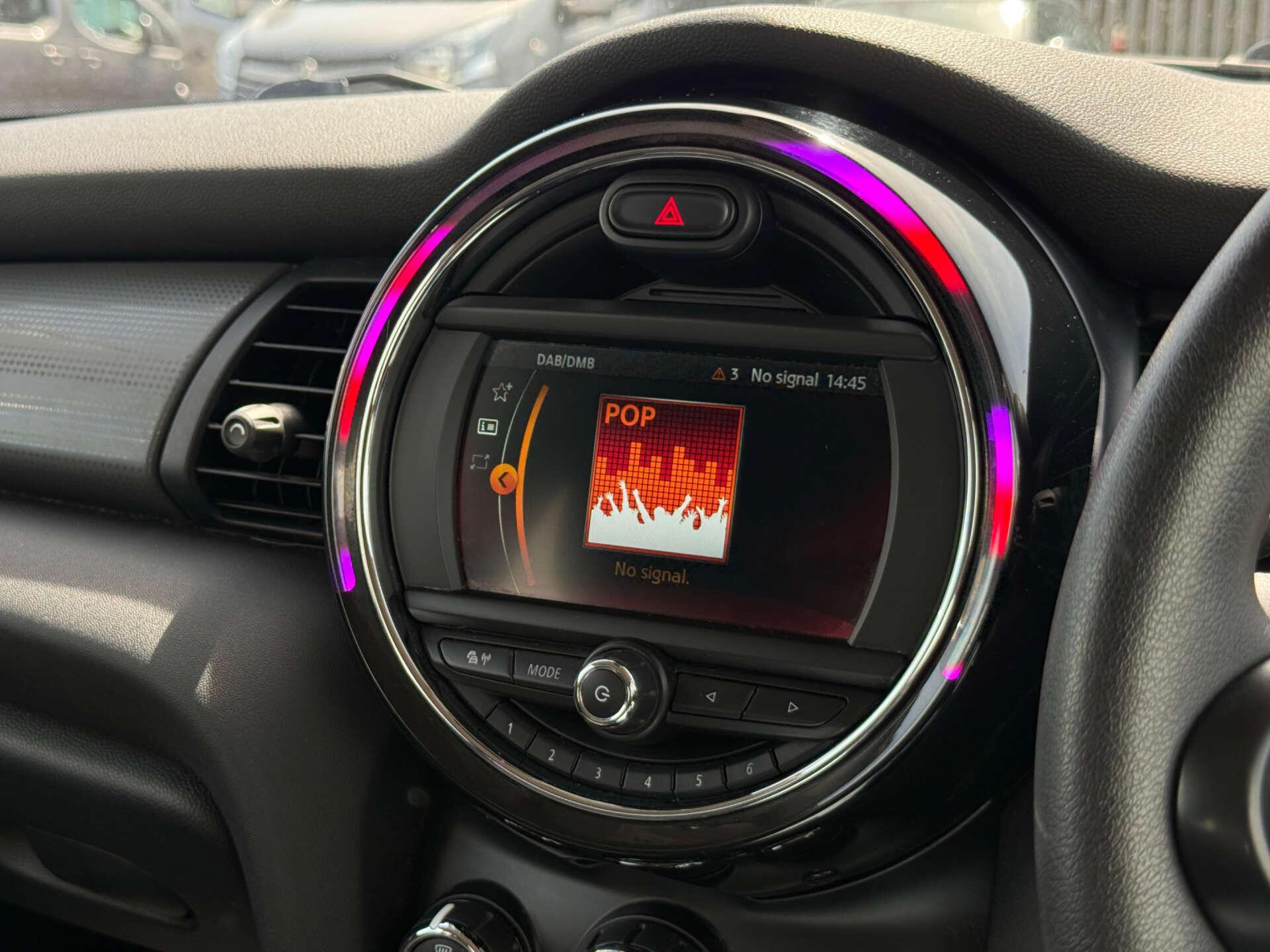 Mini Cooper view 49