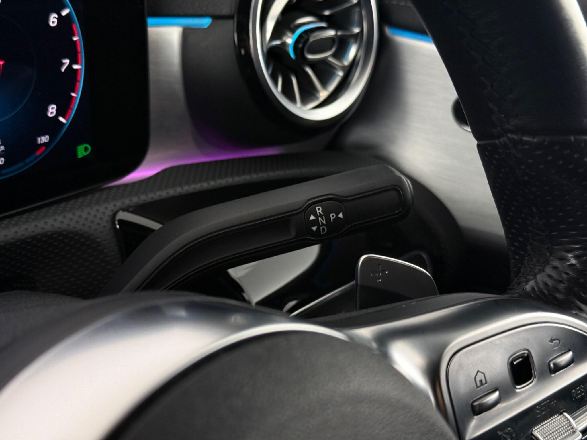 Mercedes-Benz Cla view 22