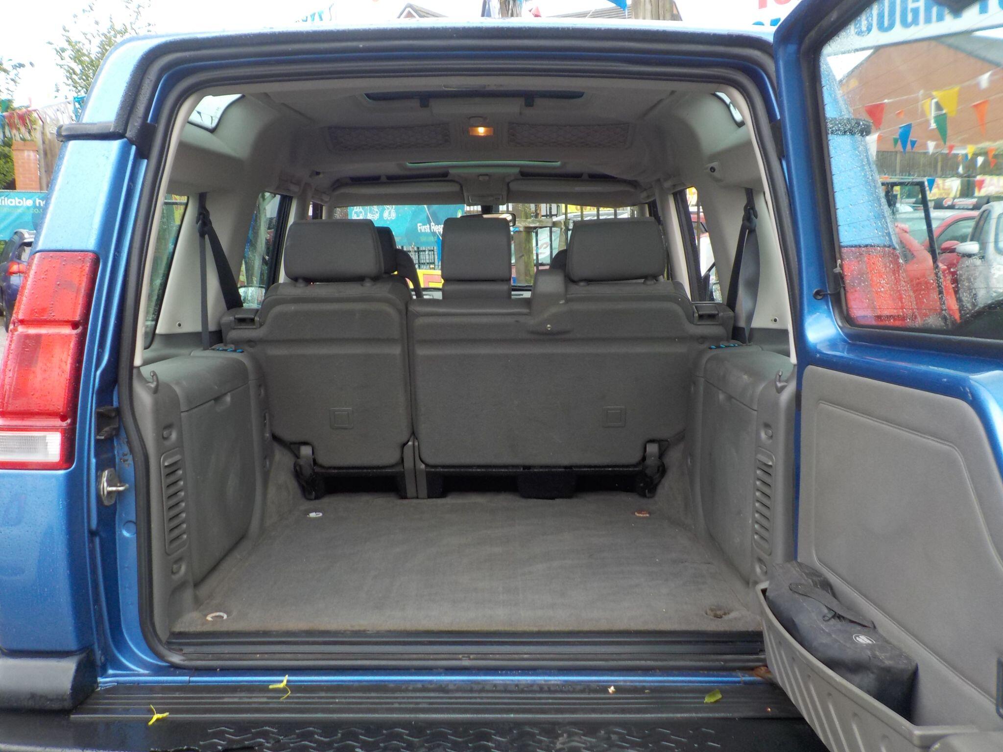 Land Rover Discovery 2.5 TD5 XS Station Wagon 5dr Diesel Manual (5 Seats) (262 g/km, 136 bhp)