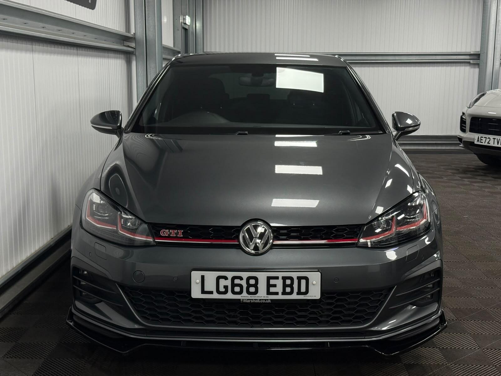 Volkswagen Golf view 7