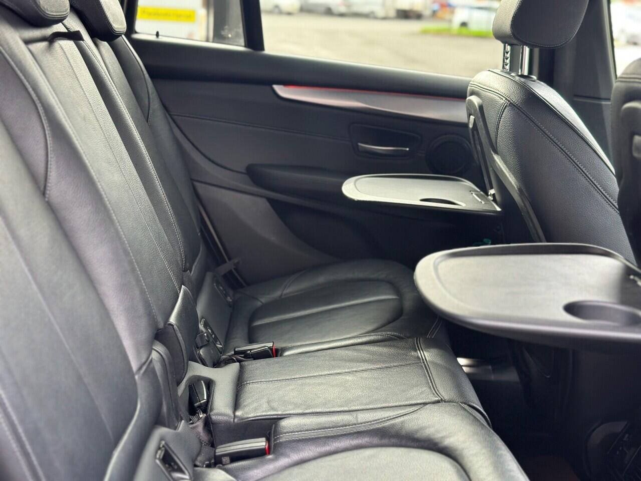 BMW 2 Series view 12