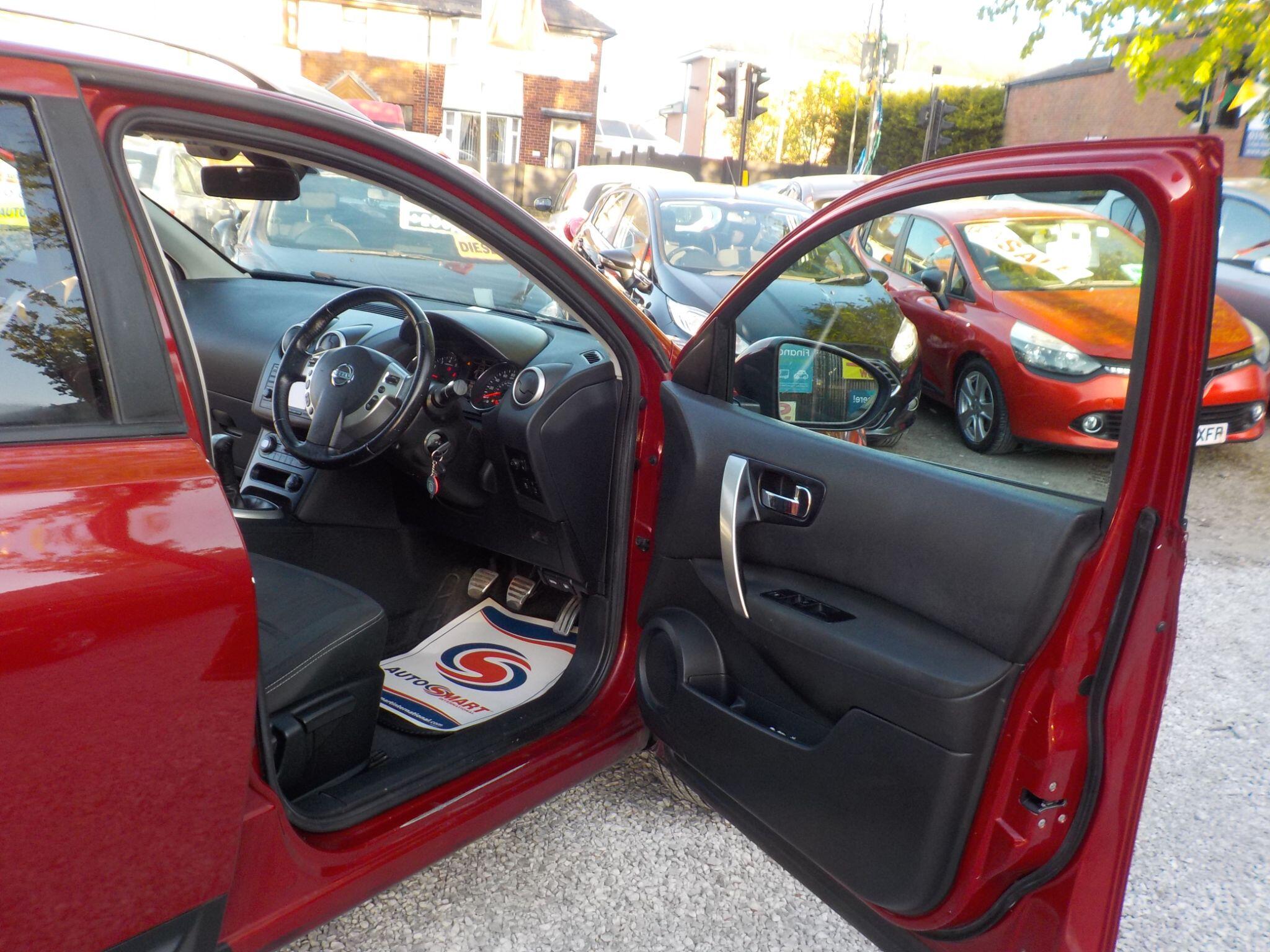 Nissan Qashqai 1.6 n-tec 2WD Euro 5 5dr