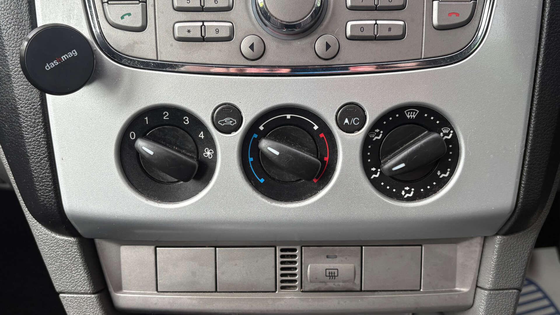 Ford Focus view 22