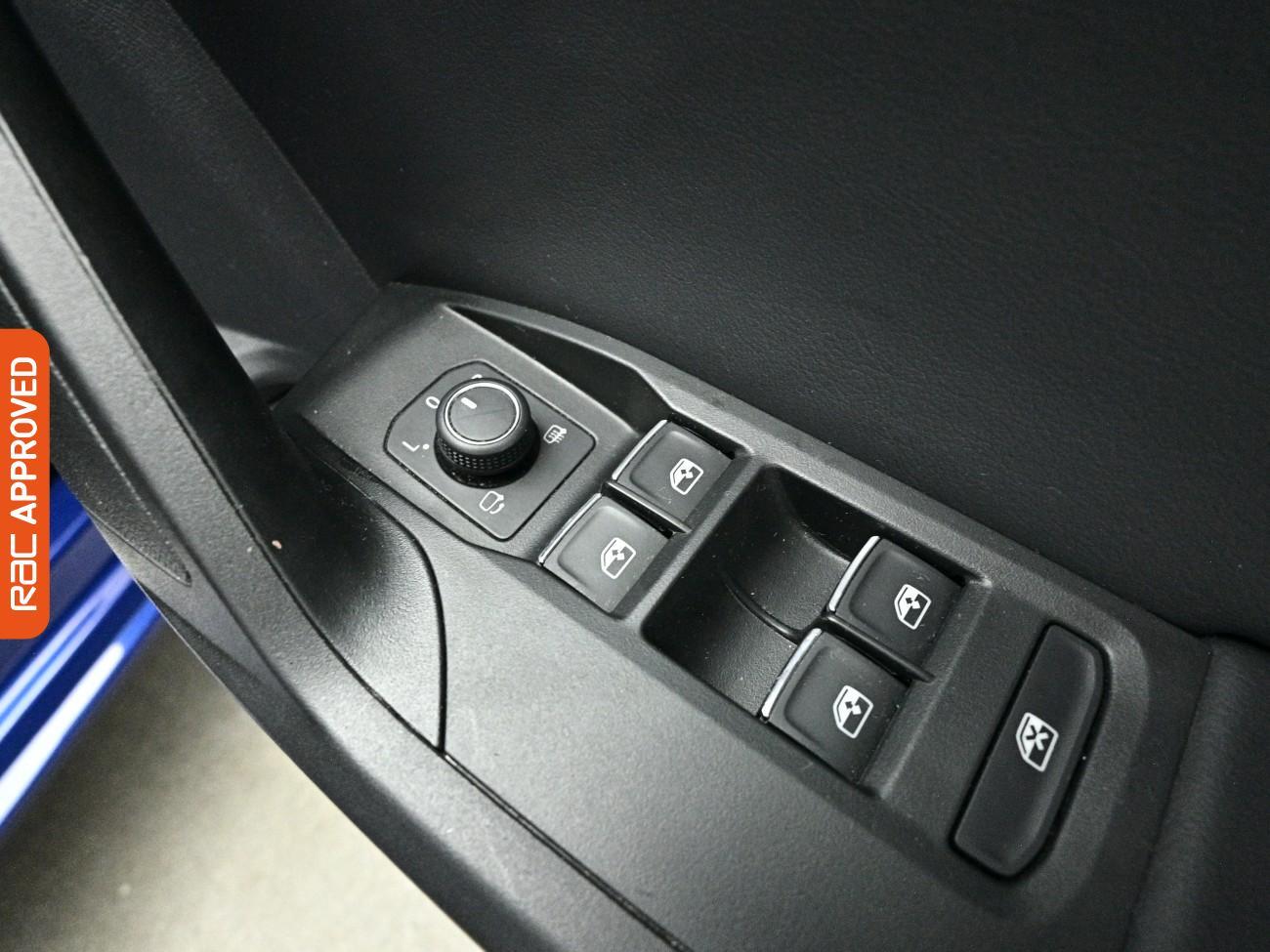 Seat Leon view 25