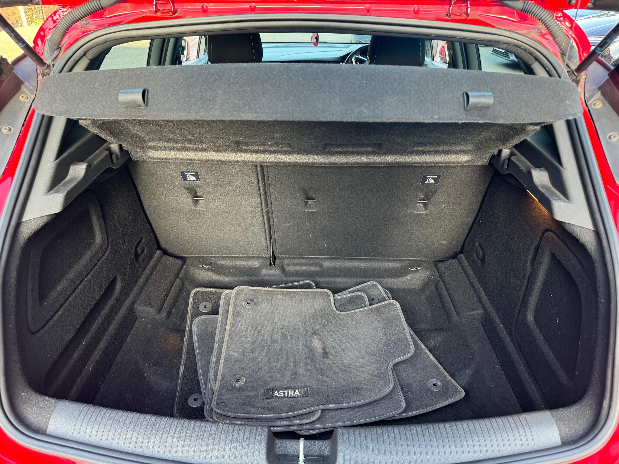 Vauxhall Astra view 26