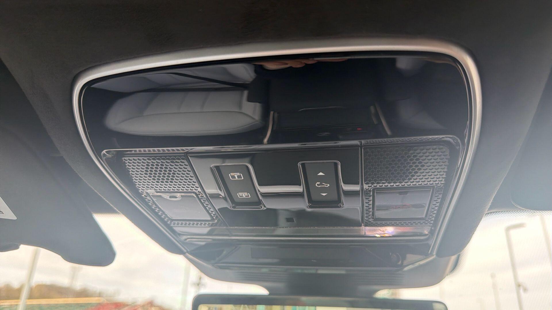 Land Rover Range Rover Sport view 38