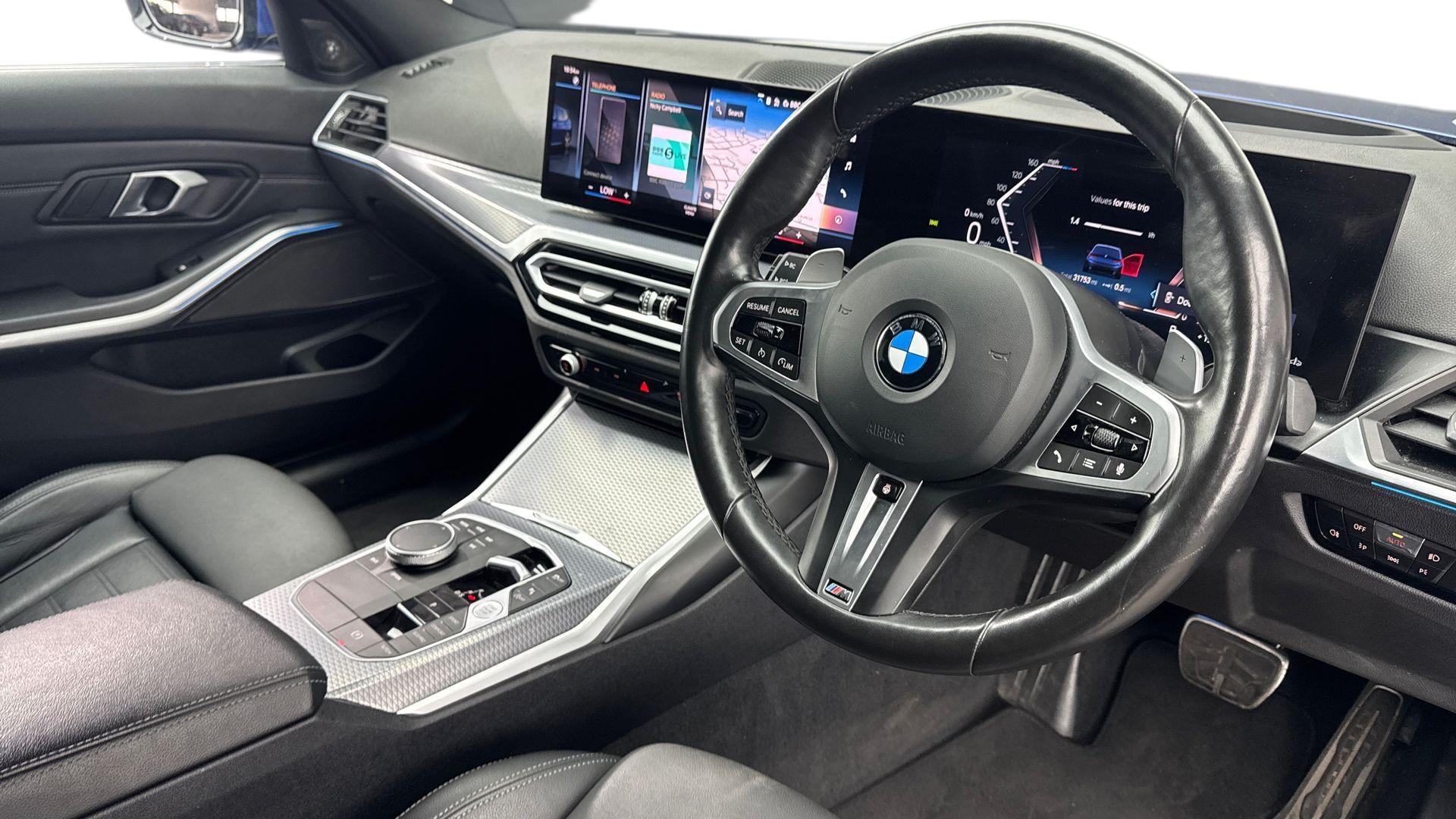 BMW 3 Series view 6