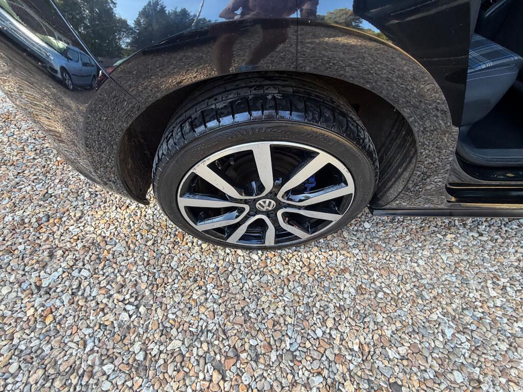 Volkswagen Golf view 25