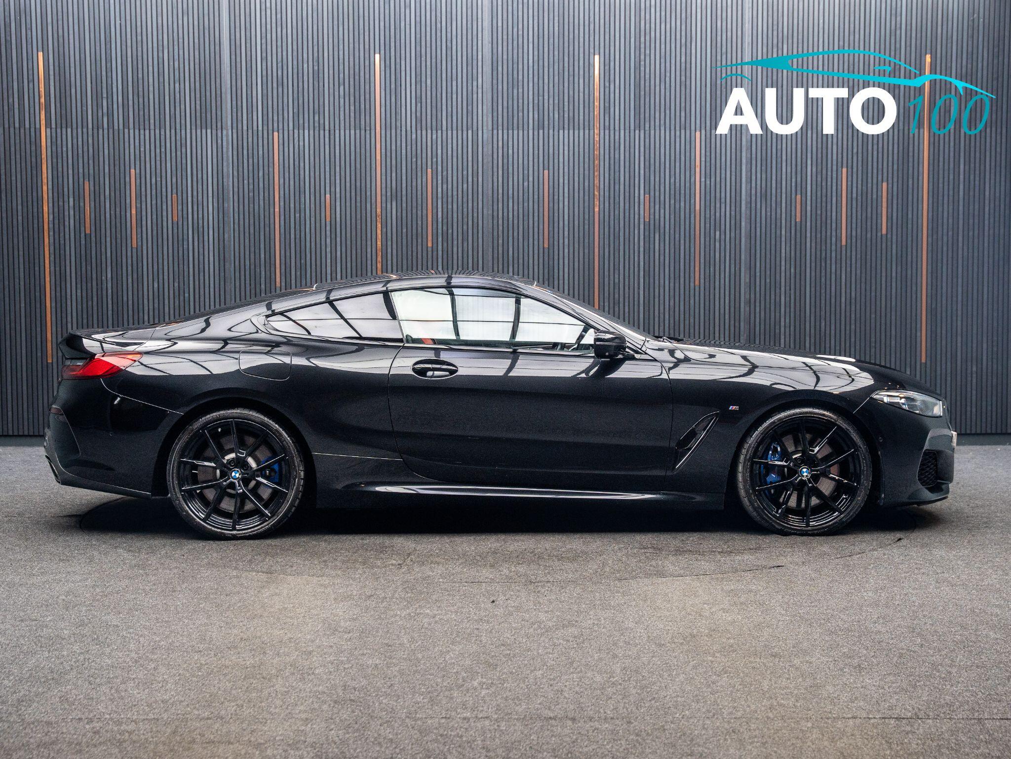 BMW 8 Series view 9