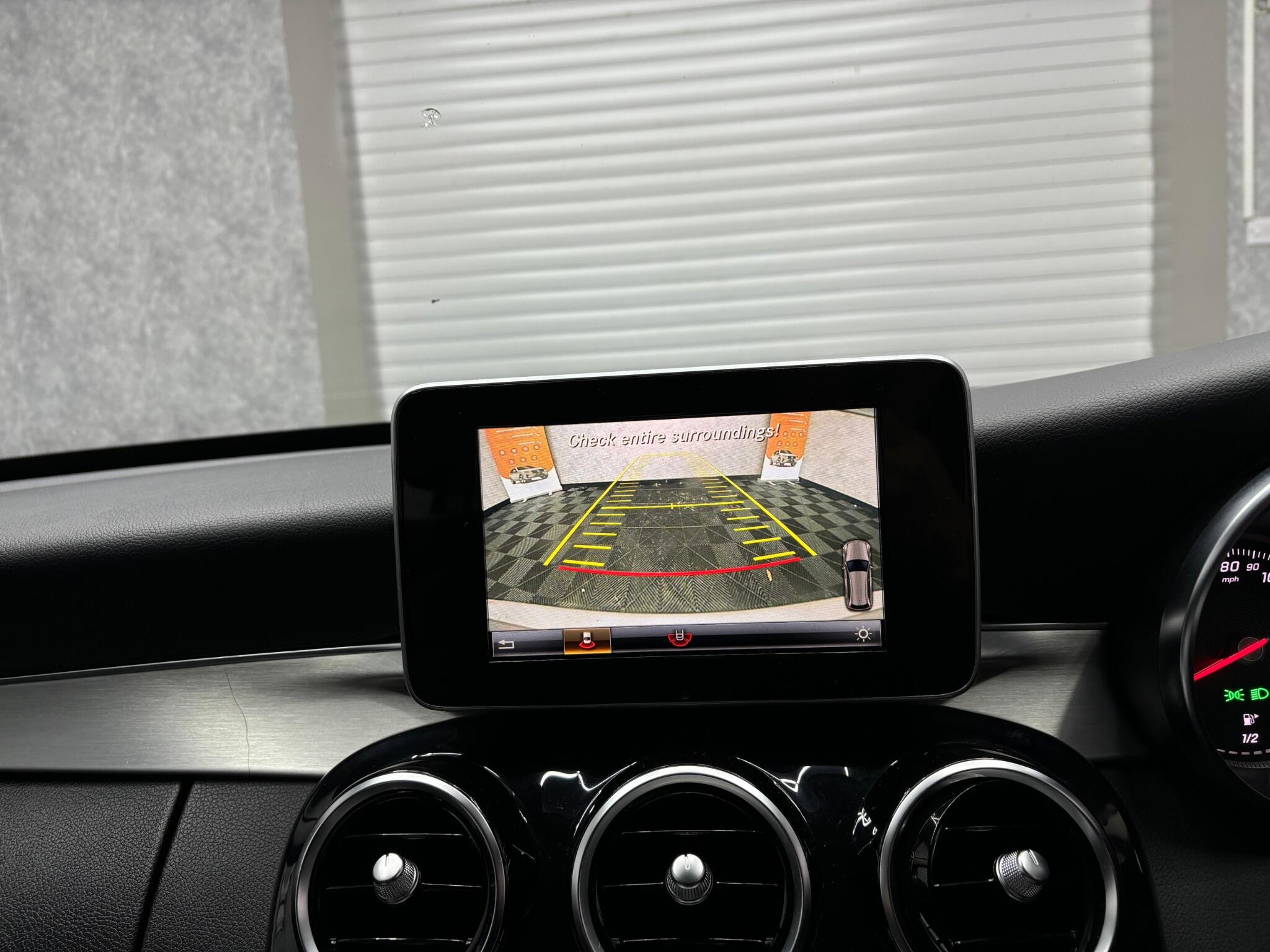 Mercedes-Benz C Class view 17