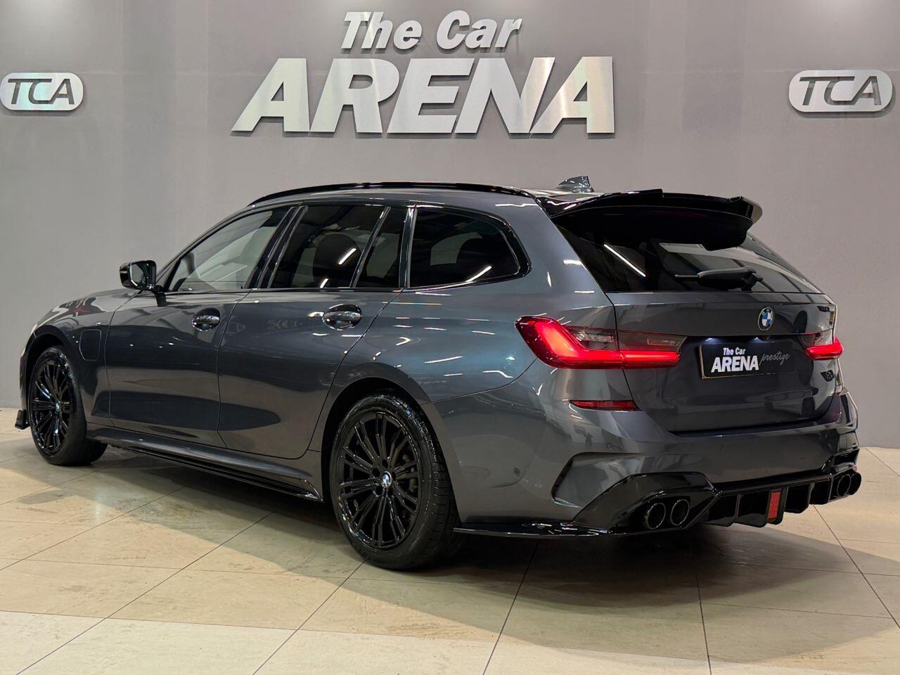 BMW 3 Series view 12
