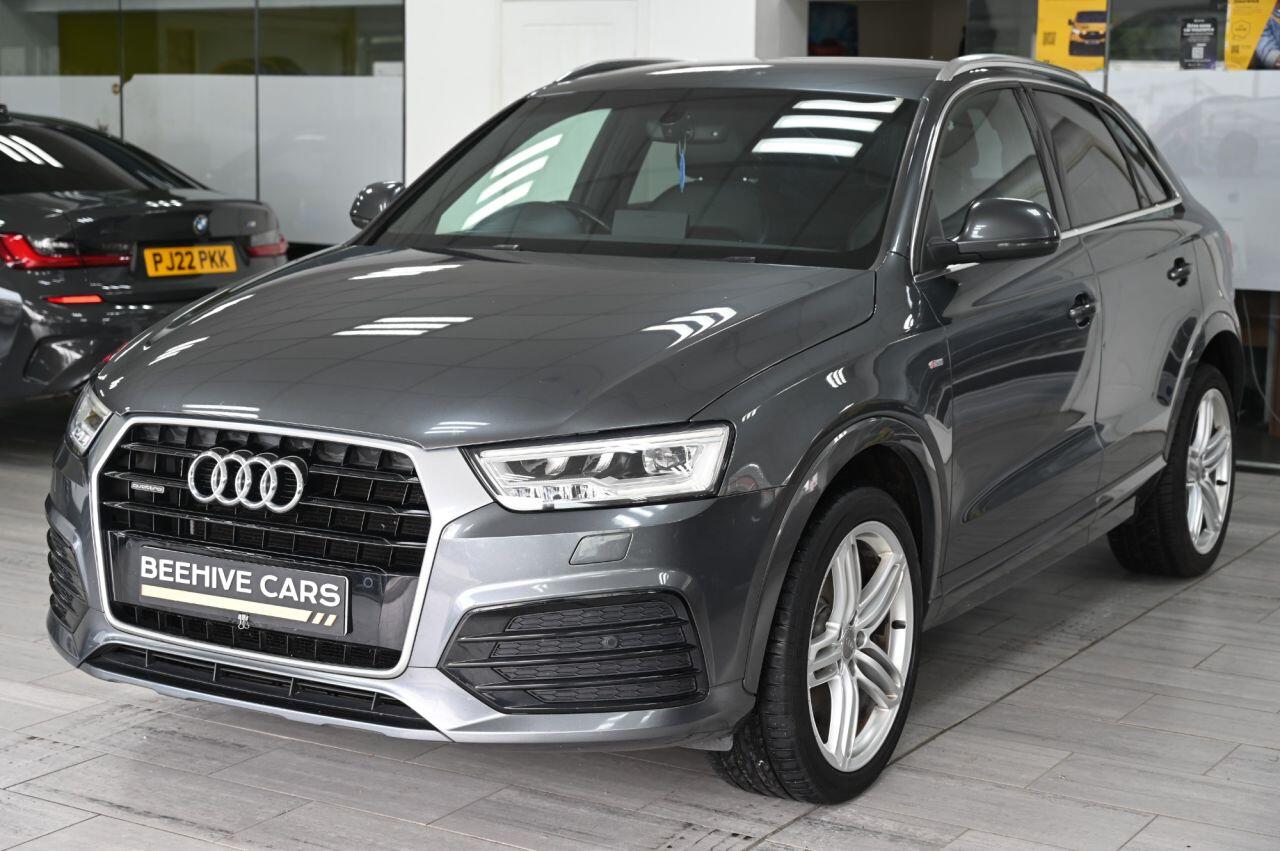 Audi Q3 view 5
