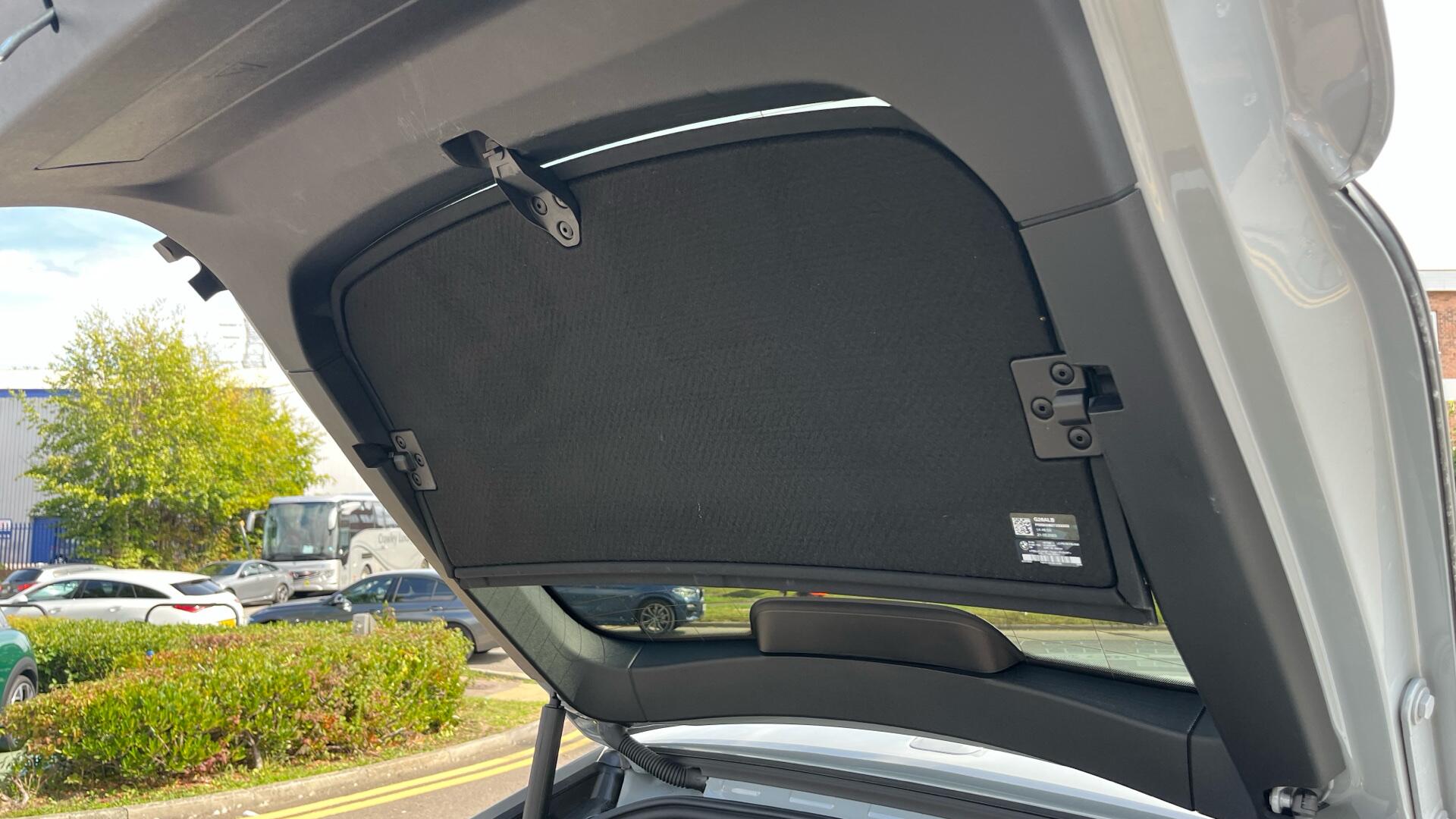 BMW i4 view 28