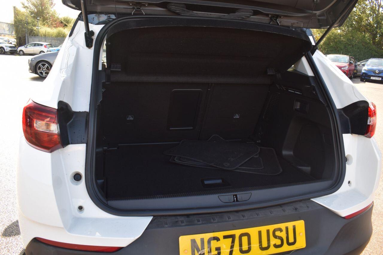 Vauxhall Grandland X view 20