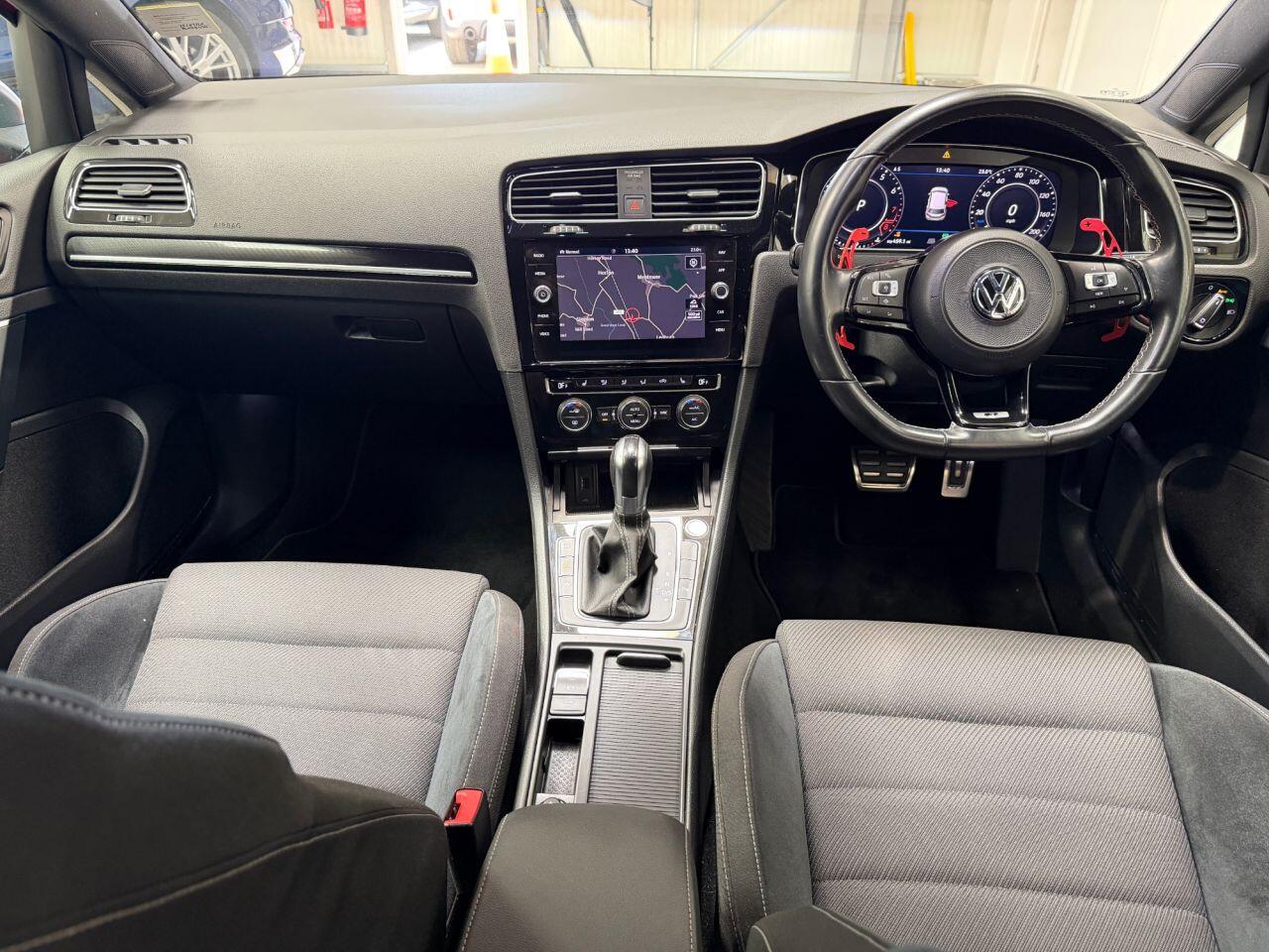 Volkswagen Golf view 28