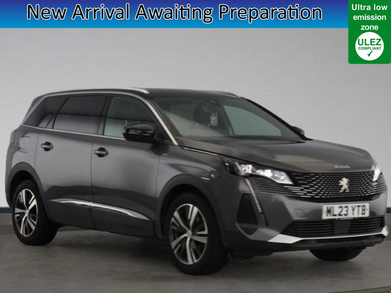 Peugeot 5008 main image