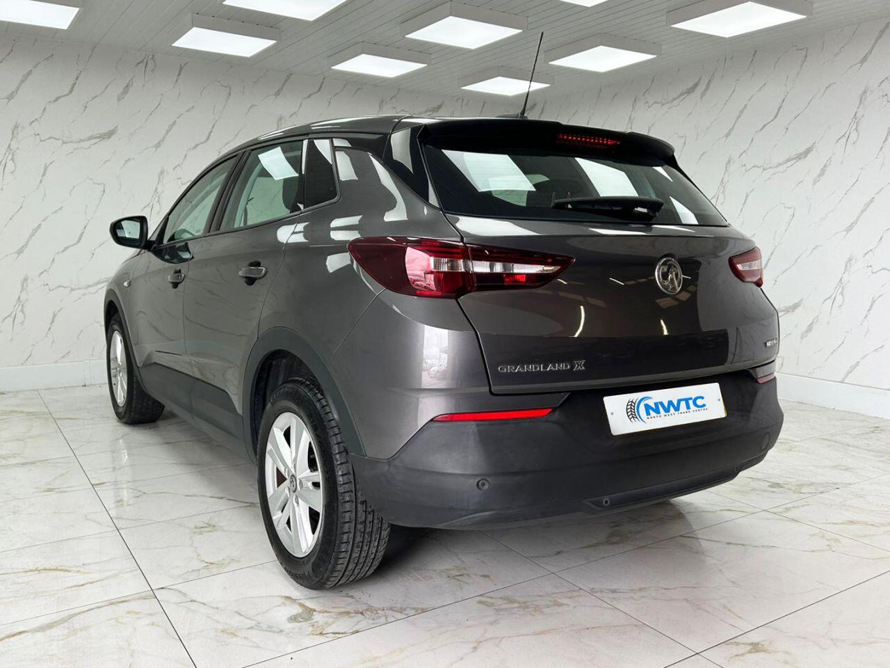 Vauxhall Grandland X view 6