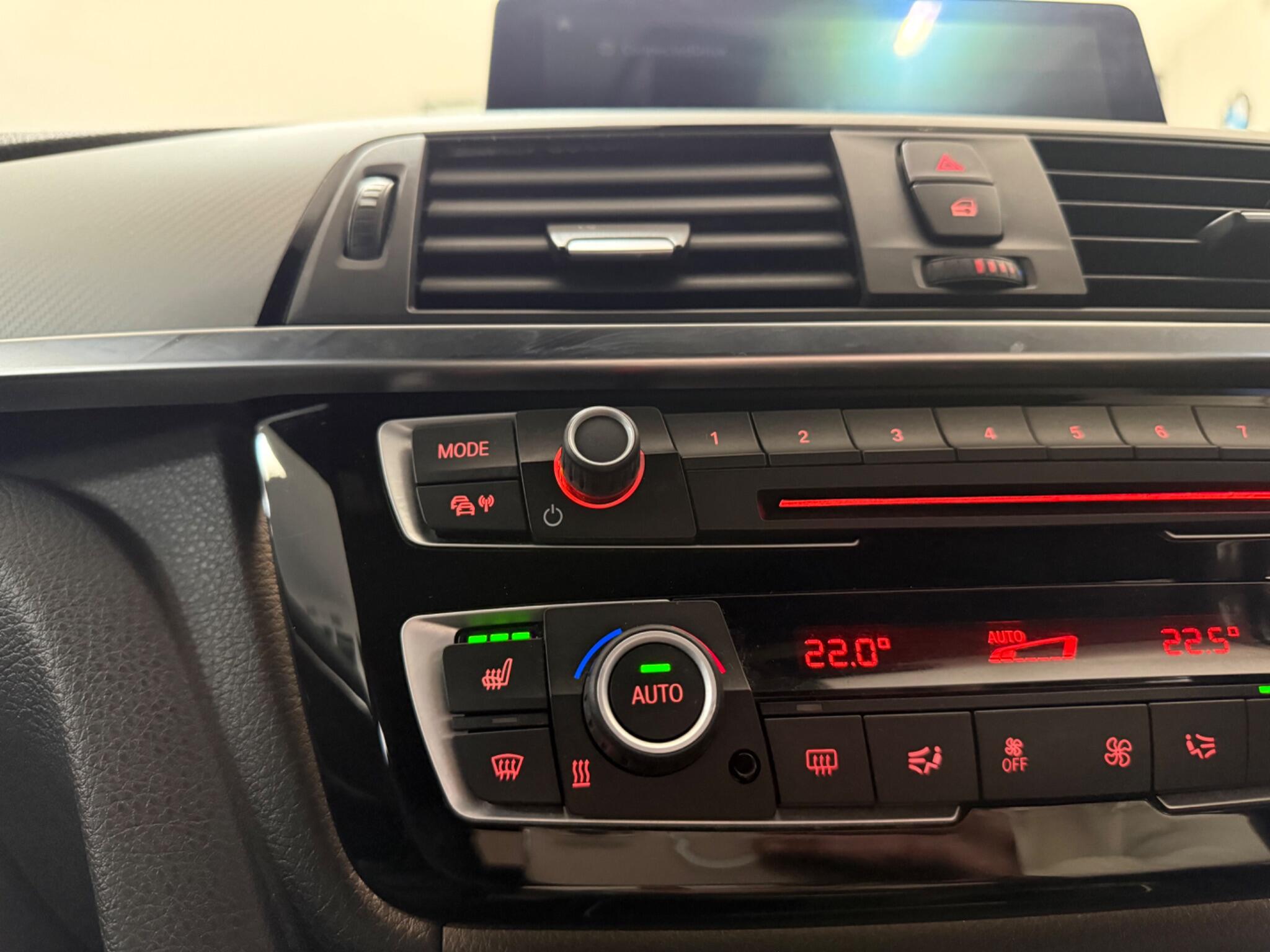 BMW 4 Series view 19